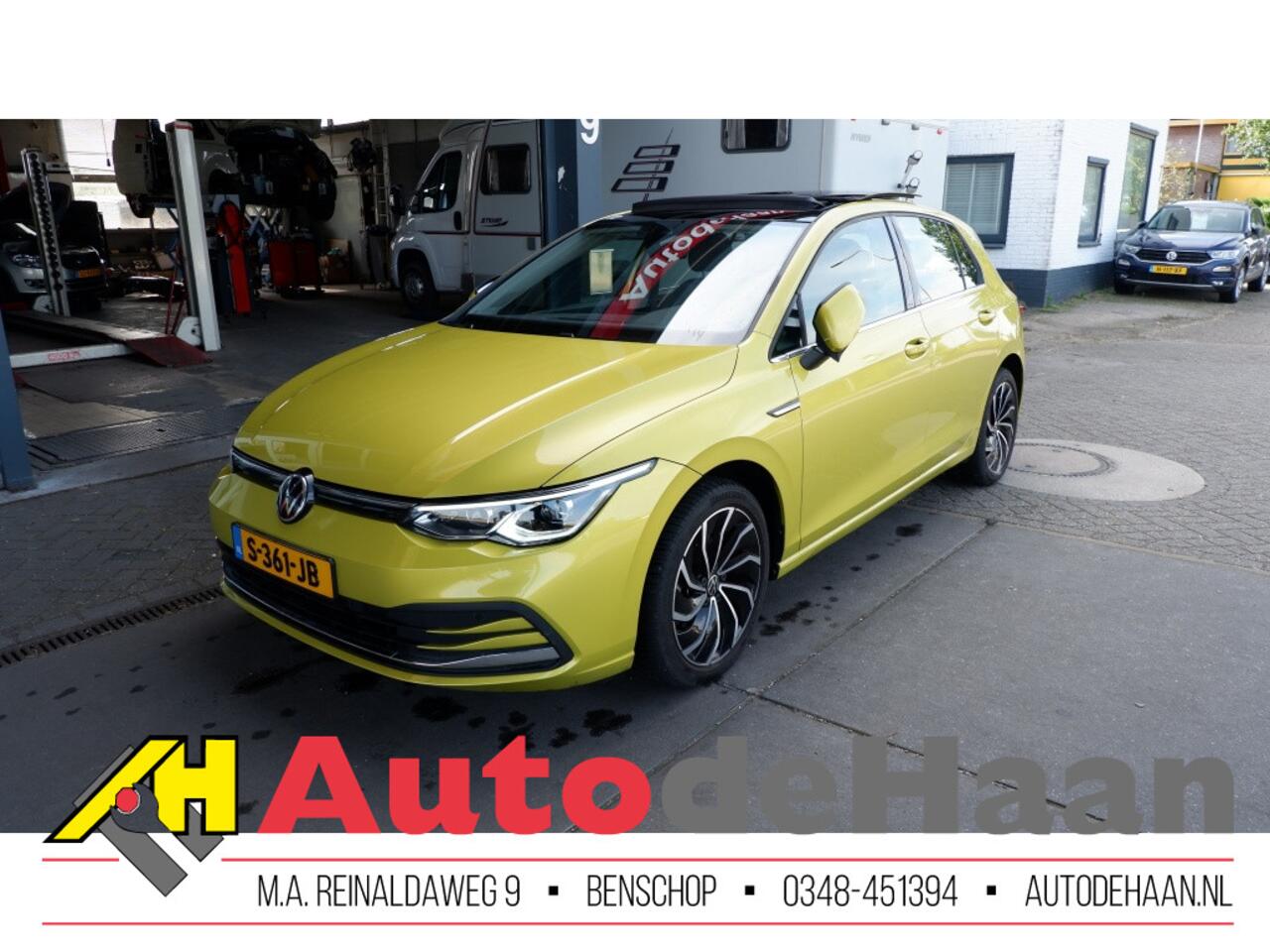 Volkswagen GOLF 1.5 eTSI Style Pano/ACC/Trekhaak/Navi/Massage/Lane-ass