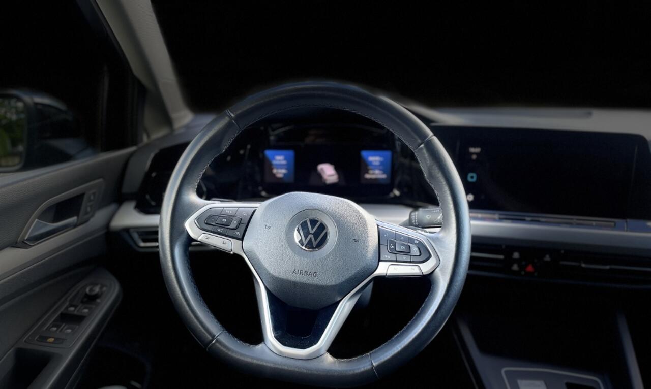 Volkswagen GOLF Variant 2.0 TDI Life.Bns Dsg(7)|IQ.drive|Trekh|Cam|Pdc|Full