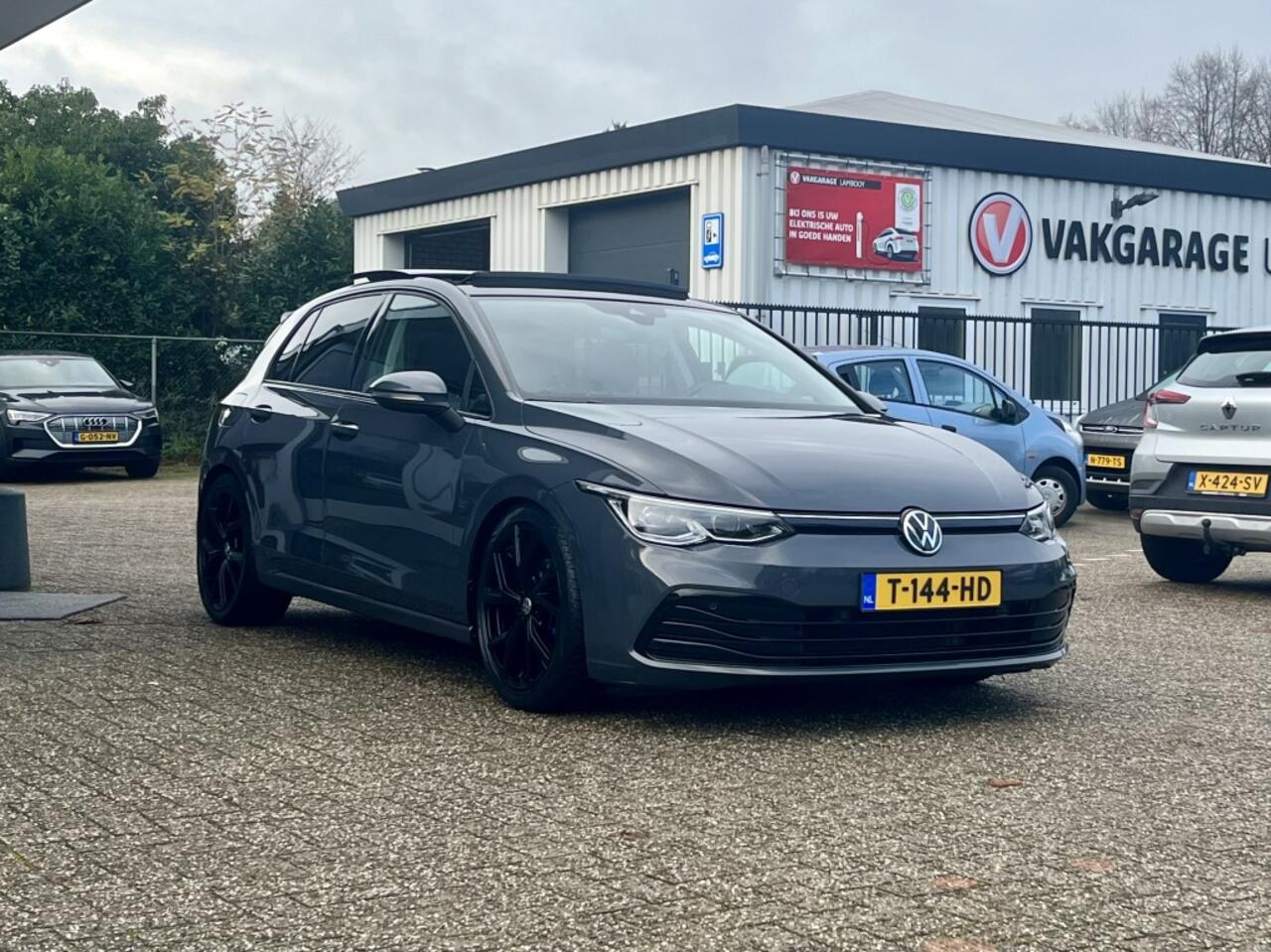 Volkswagen GOLF 1.5 eTSI 150PK Automaat Carplay Pano Stoelverwarming