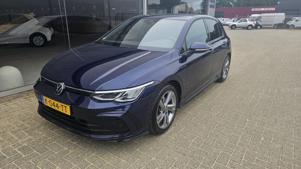 Volkswagen GOLF 1.5 eTSI R-Line NLauto | Dealeronderhouden