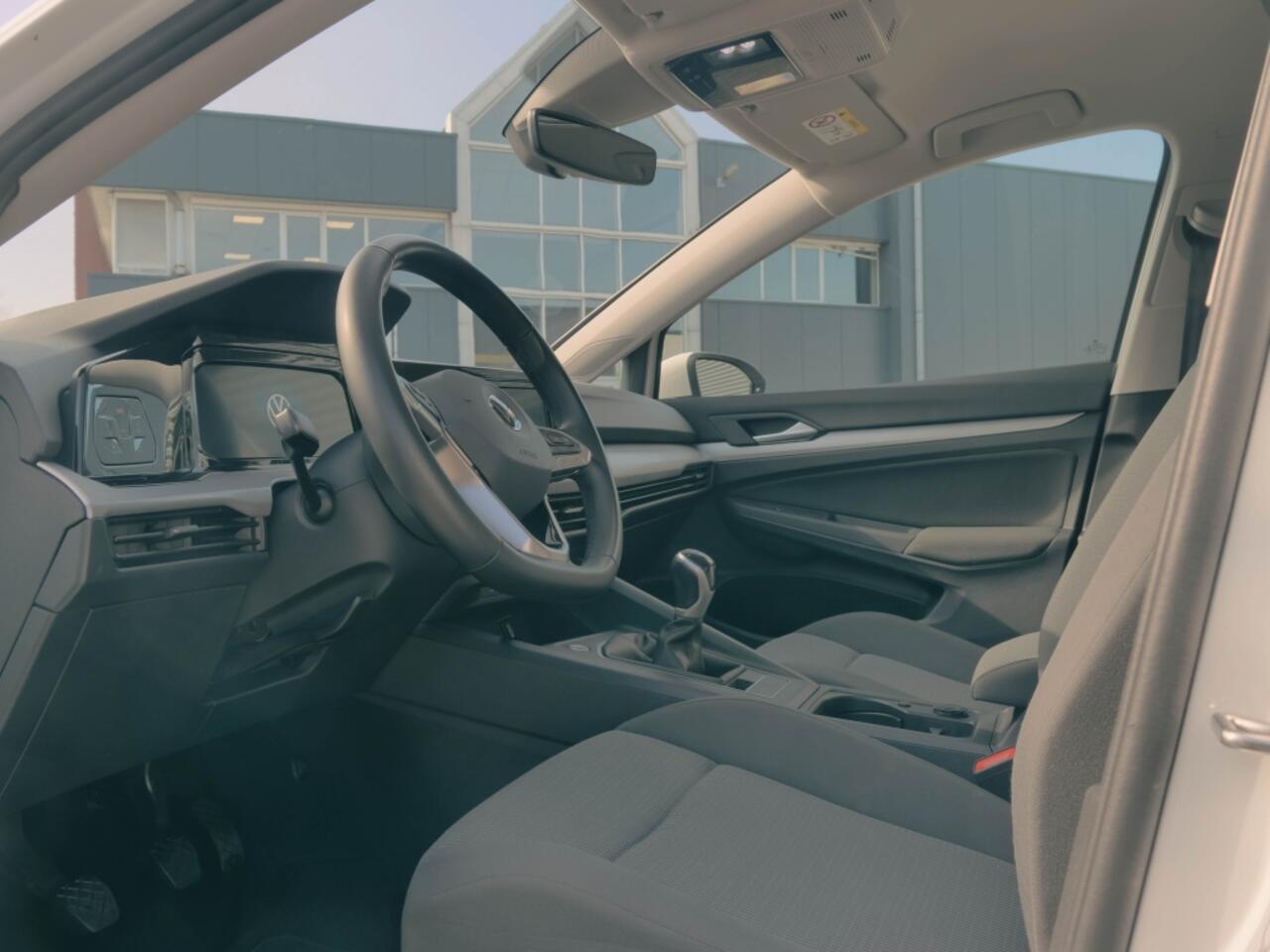 Volkswagen GOLF 1.0 TSI Golf 5 Drs. Apple Carplay NL Auto.