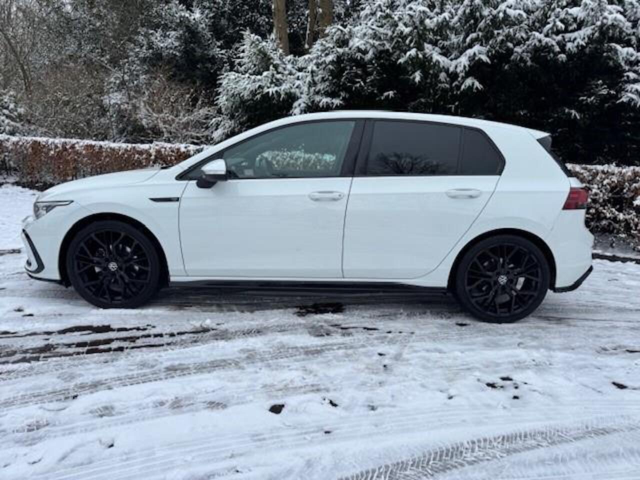 Volkswagen GOLF 1.5eTSI 150PK R-line Business LED/VIRTDASH/NAV/ACARPLAY