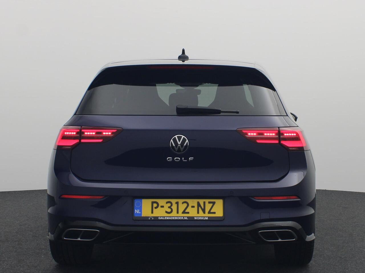 Volkswagen GOLF 1.5 TSI R-Line Business PANORAMADAK / FULL IQ LED / CARPLAY / STOELVERW / STUURVERW / DAB+ / ACC / BLUETOOTH / SFEER