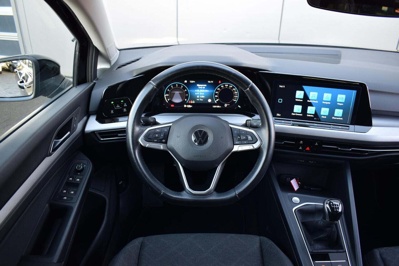 Volkswagen GOLF Variant 1.0 TSI Life | Apple CarPlay | ACC | Climate | 17" LM | NAP