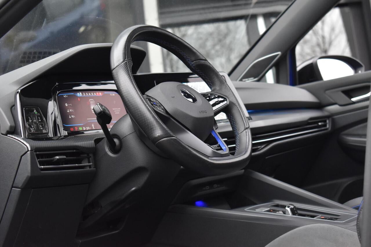 Volkswagen GOLF 2.0 TSI R 4Motion Pano Lane ACC H&K Camera Drift