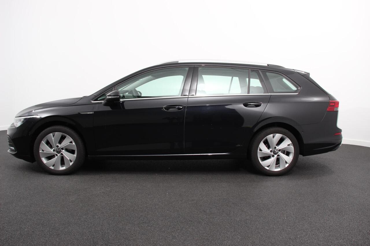 Volkswagen GOLF Variant 1.5 eTSI 150pk DSG Style | Navigatie | Apple Carplay/Android Auto | Adaptive Cruise Control | Parkeersensoren | Camera | Stoel-en stuurverwarming | Blind Spot Assist | Ledverlichting voor