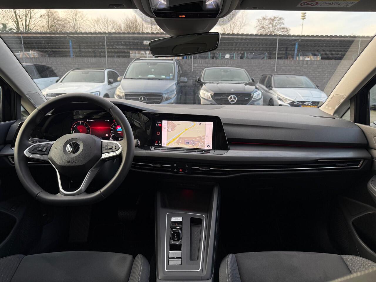Volkswagen GOLF 1.4 eHybrid Style Navi CarPlay LED