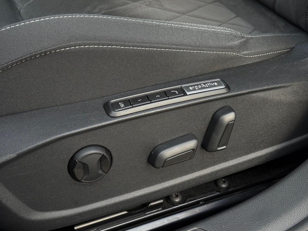 Volkswagen GOLF 1.4 eHybrid Style Navi CarPlay LED