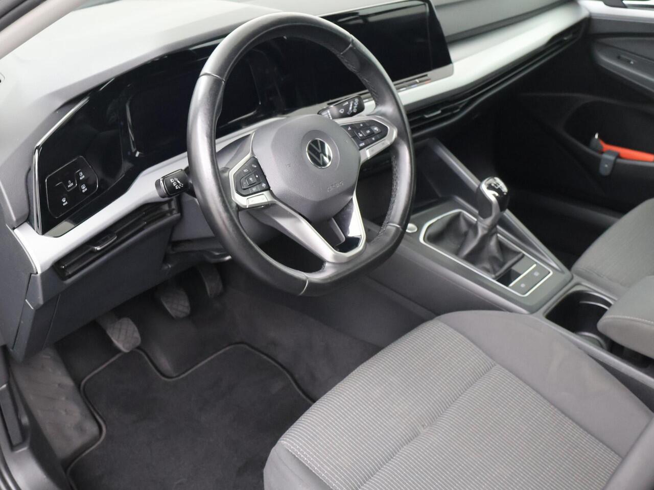 Volkswagen GOLF 1.0 TSI Golf | 90 PK | Adaptive cruise control | LED verlichting | Apple Carplay/Android Auto |