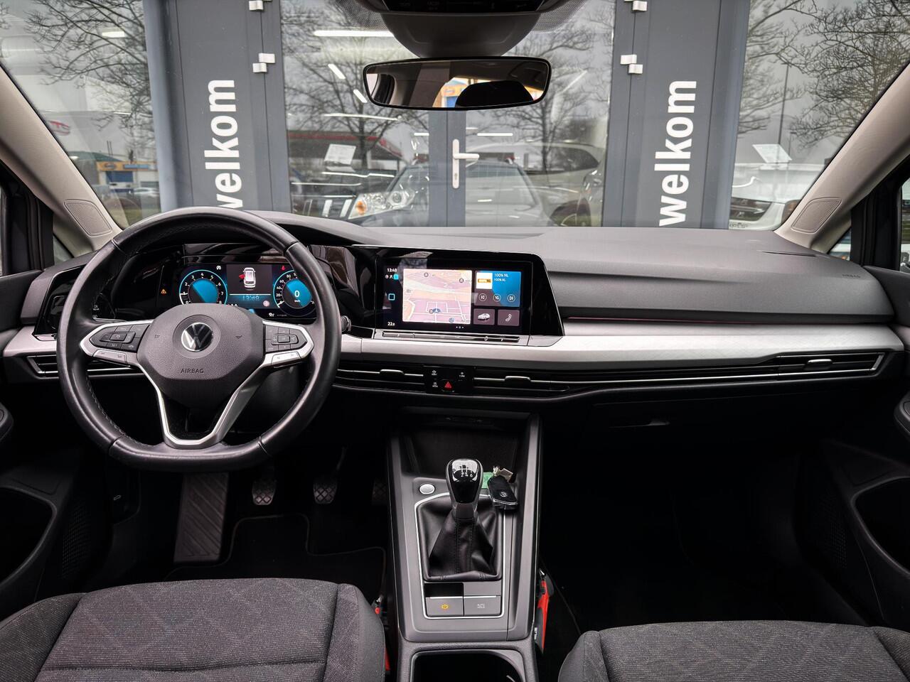 Volkswagen GOLF Variant 1.0 TSI Life