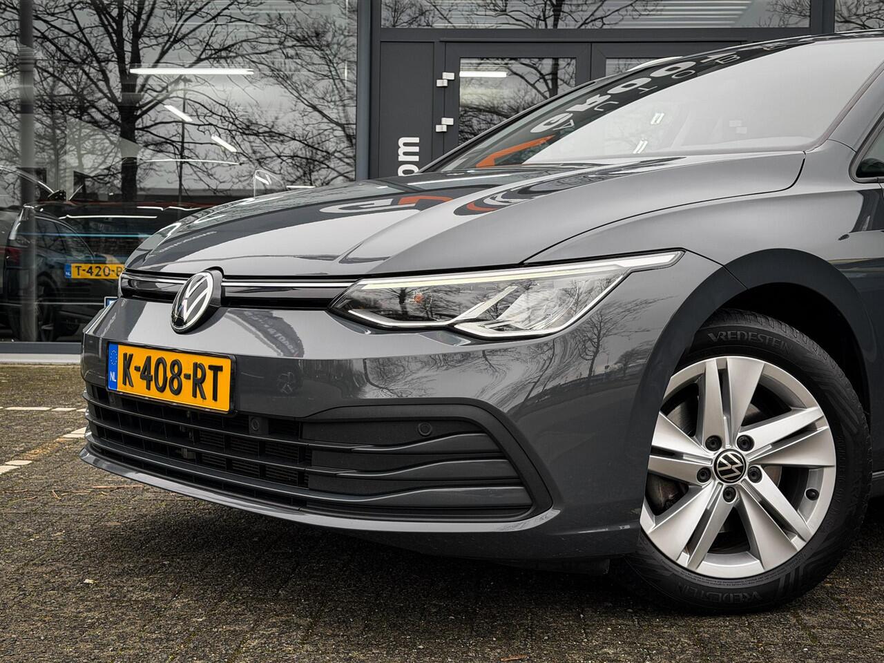 Volkswagen GOLF Variant 1.0 TSI Life