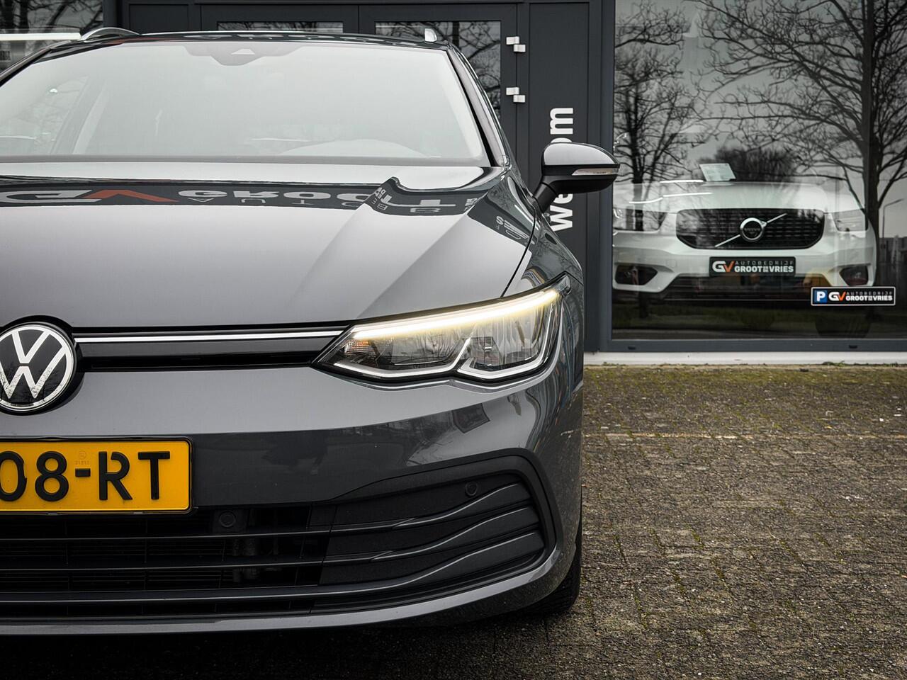 Volkswagen GOLF Variant 1.0 TSI Life