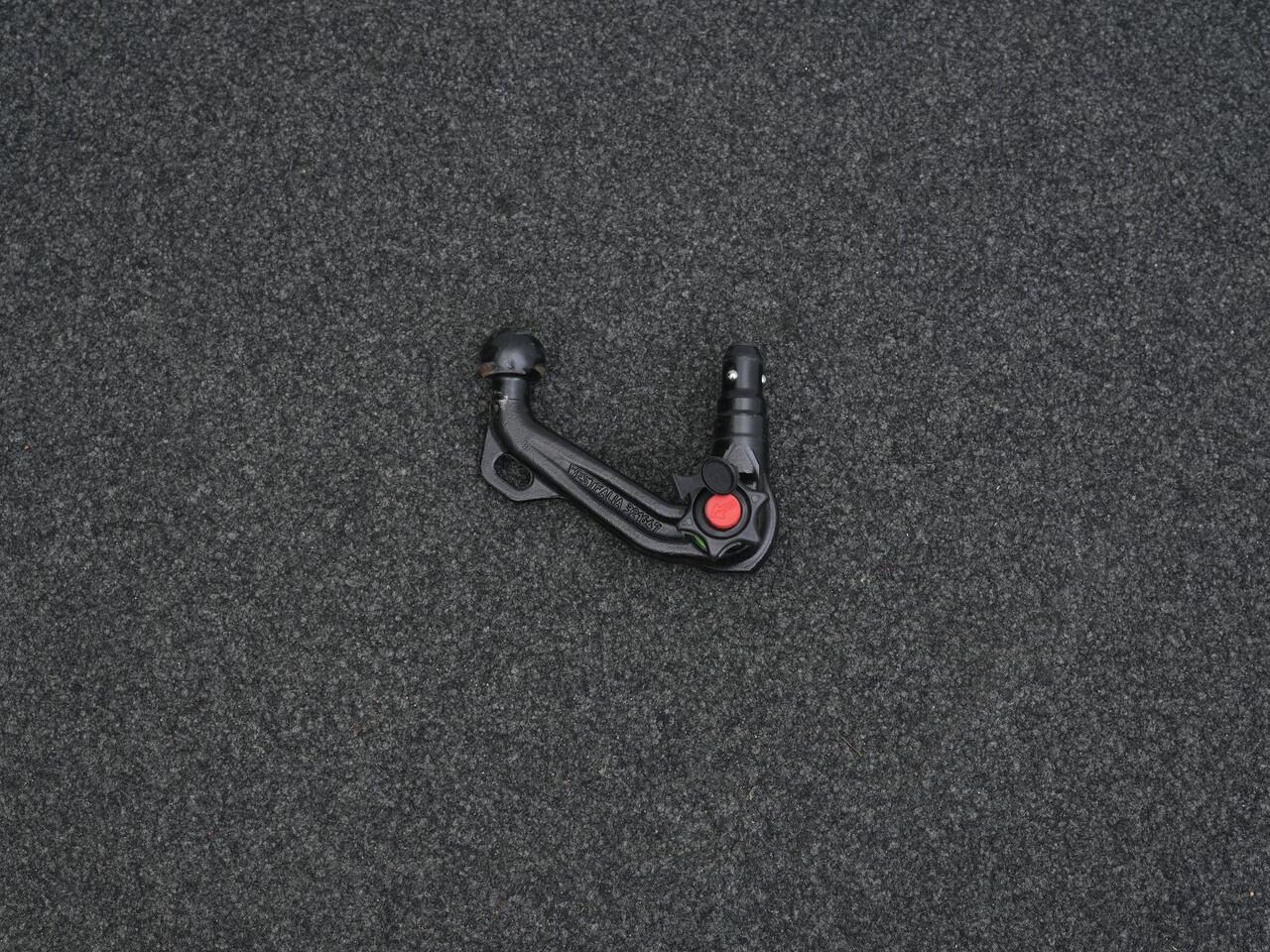 Volkswagen GOLF 1.5 eTSI 150 pk DSG R-Line Business | Trekhaak | Stuur-/stoelverwarming | Achteruitrijcamera | Adaptive Cruise