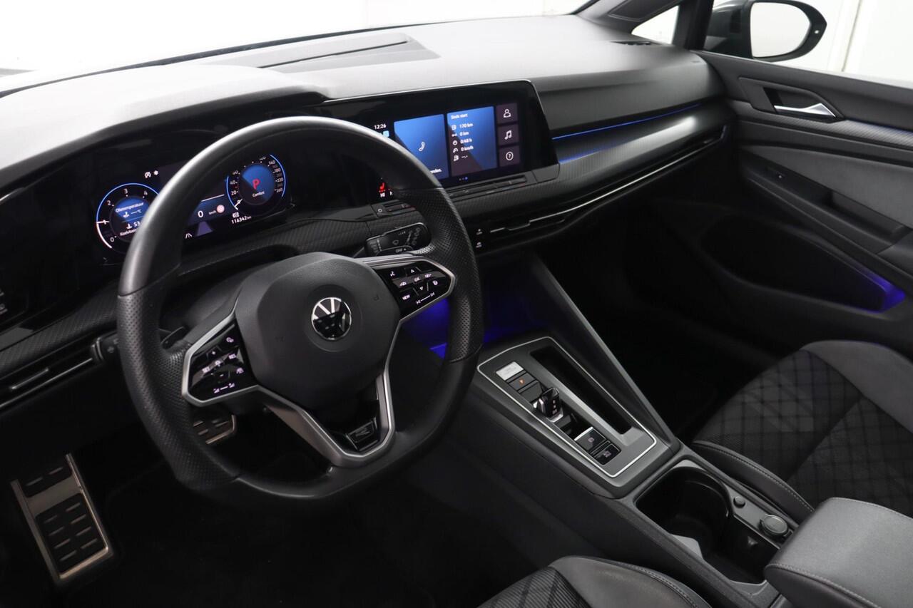 Volkswagen GOLF Variant 2.0 TDI R-Line Business | Automaat | Pano | IQ-Light | Bomvol | Keyless | Stoel & Stuurverwarming