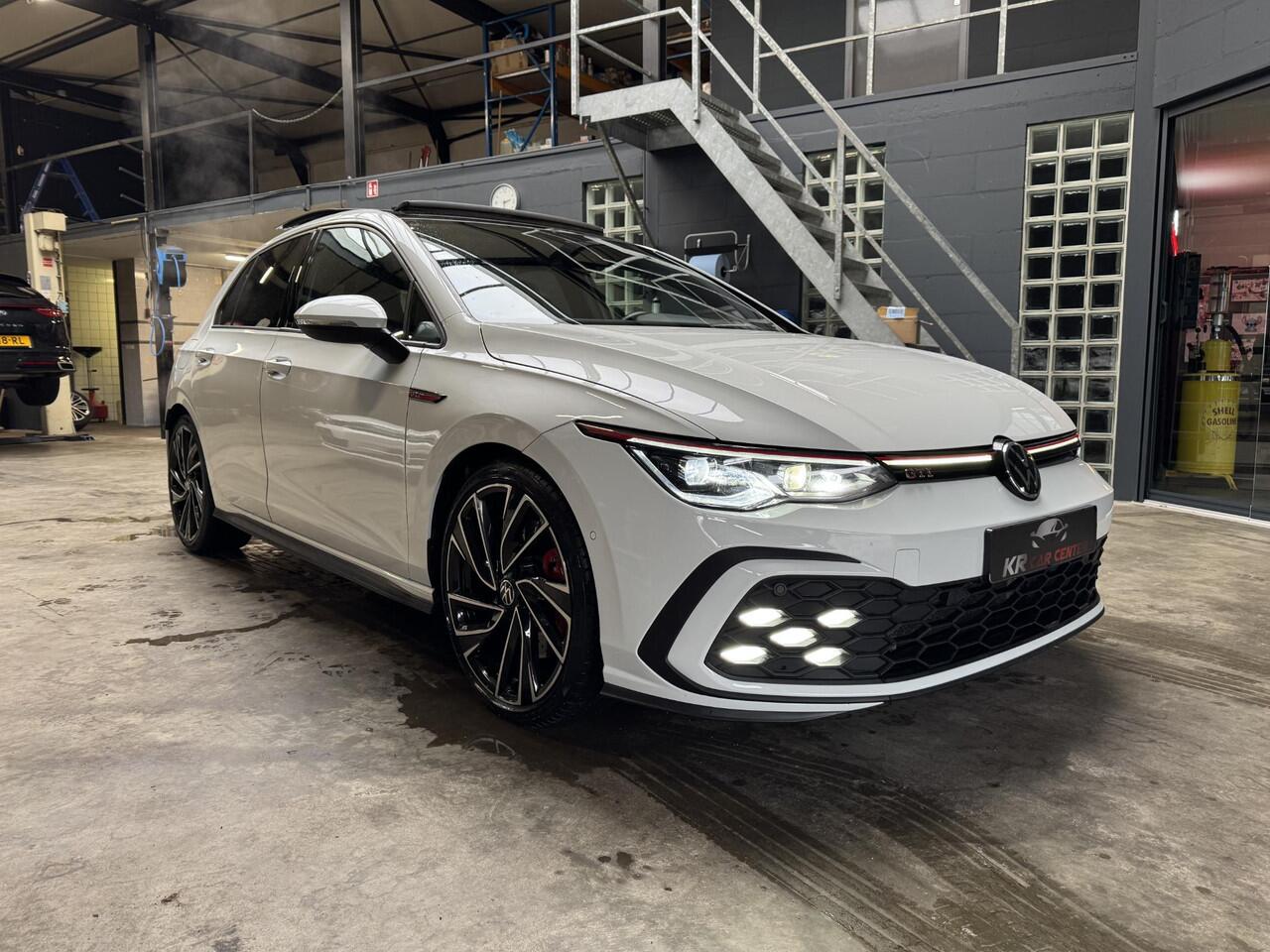 Volkswagen GOLF 2.0 TSI GTI IQ LED-PANO-BTW