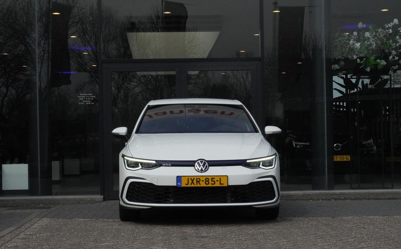 Volkswagen GOLF 1.4 eHybrid GTE | BLACKLINE | CARPLAY | NAVI | STOELVERW | 18 INCH