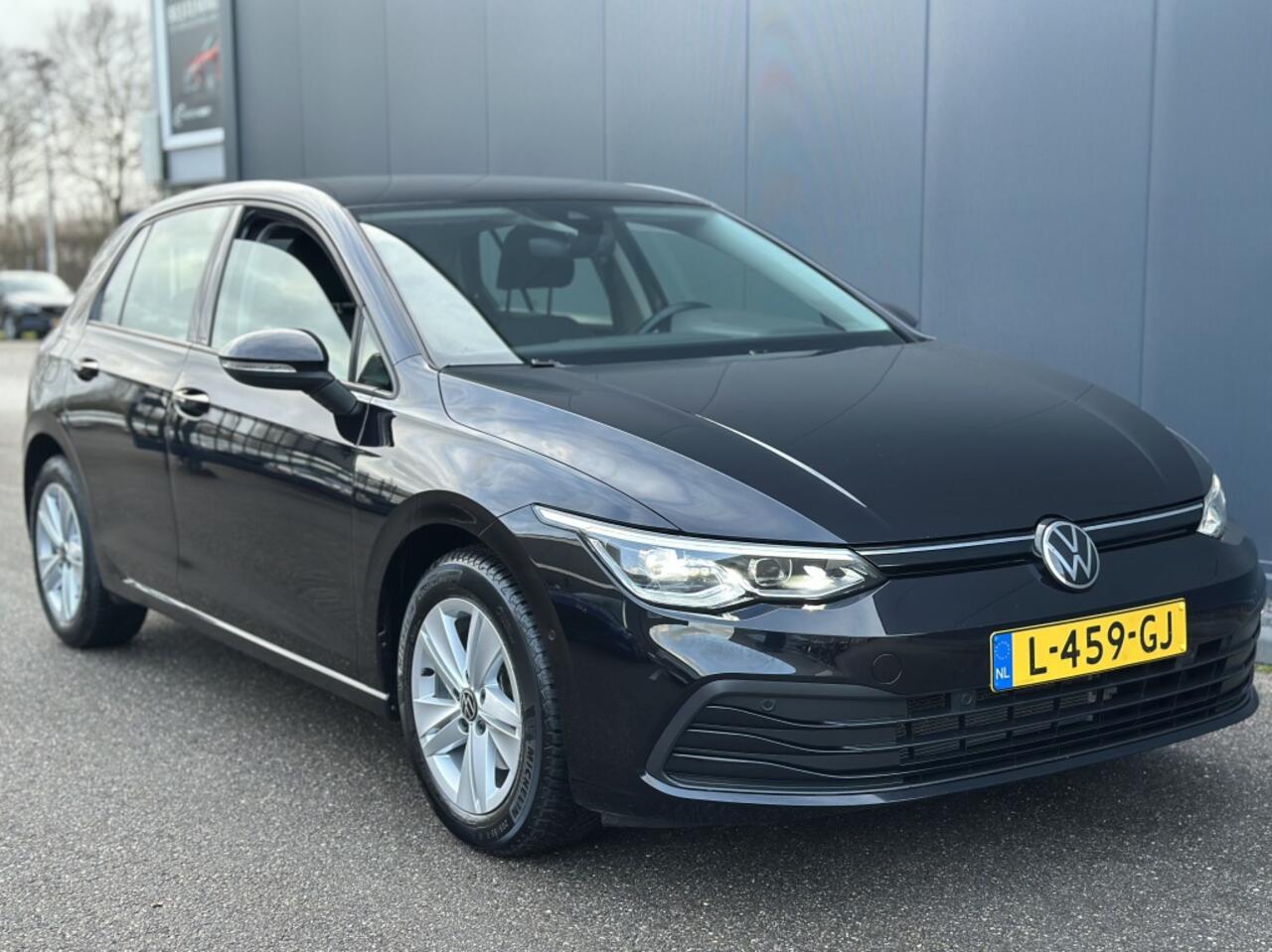 Volkswagen GOLF 1.5 TSI Life Business