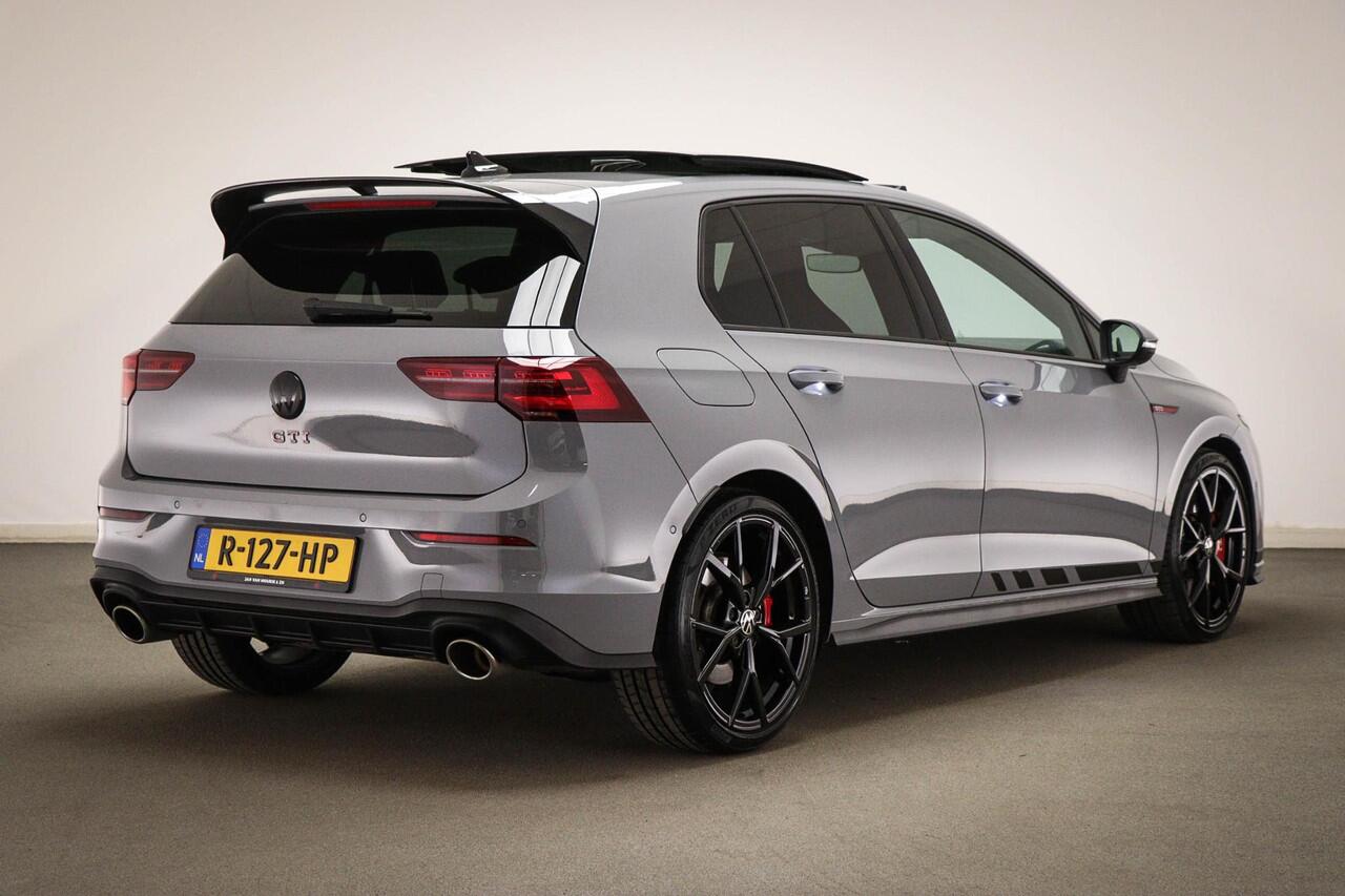 Volkswagen GOLF 2.0 TSI GTI Clubsport | PANORAMADAK | IQ LIGHT | HEAD UP | 19" | PERFORMANCE / EXECUTIVE- PACK