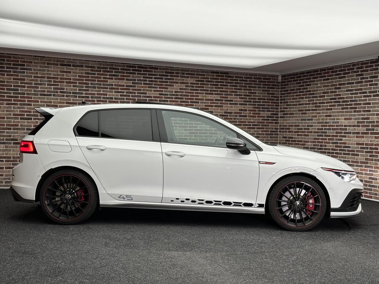 Volkswagen GOLF 2.0 TSI GTI 45 Jahre| Dak| Sfeer| H/K| Alcantara|