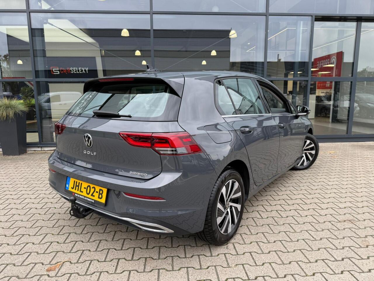 Volkswagen GOLF 1.4 eHybrid Plug-In Style *Trekhaak & ACC*