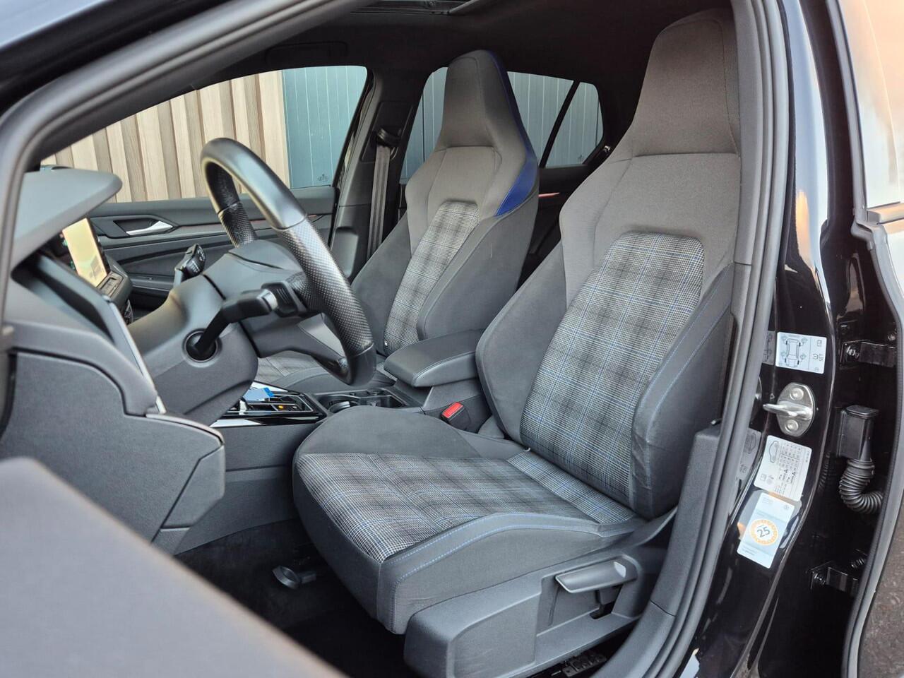 Volkswagen GOLF 1.4 eHybrid GTE 245pk | BTW | Pano | HUD | IQ | Stuur-Stoelverw.