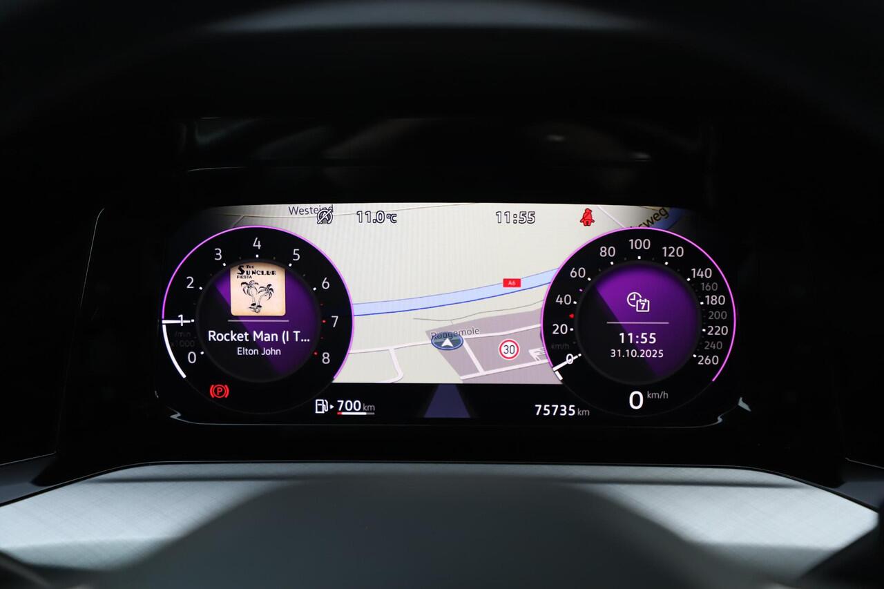 Volkswagen GOLF Variant 1.0 TSI Life Business 110PK Virtual Cockpit Sfeerverlichting Navigatie Draadloos Carplay Adaptive Cruise Achteruitrijcamera