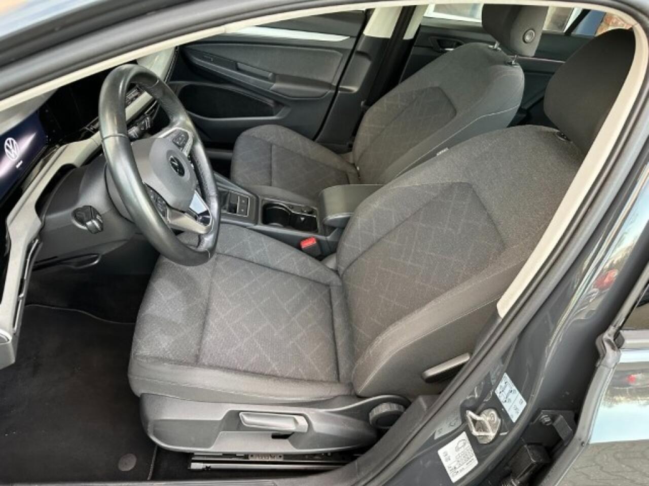 Volkswagen GOLF 1.0 ETSI LIFE