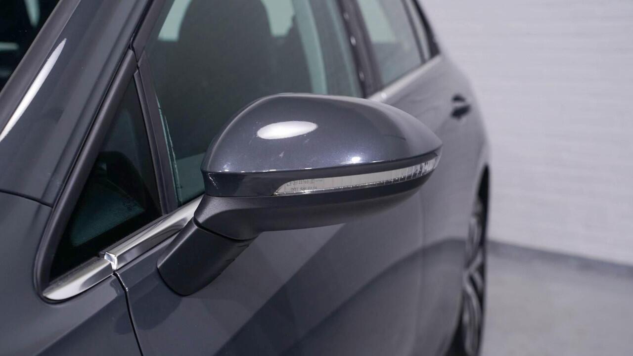 Volkswagen GOLF 1.4 eHybrid Style Sport/comfort stoelen Massage Memory Led koplampen Apple Carplay Camera Navi