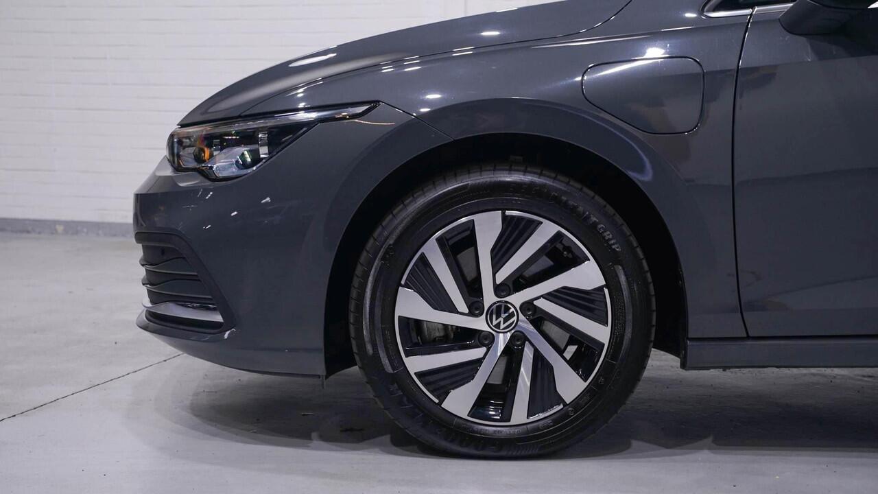 Volkswagen GOLF 1.4 eHybrid Style Sport/comfort stoelen Massage Memory Led koplampen Apple Carplay Camera Navi