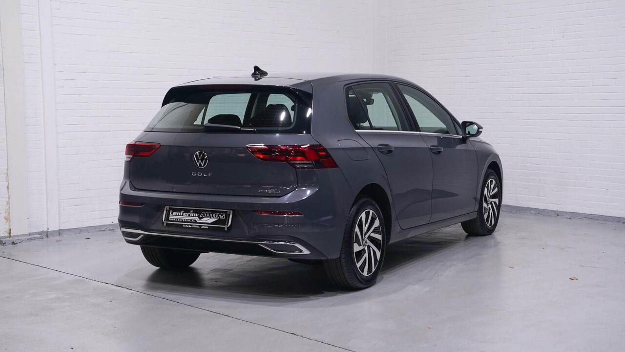 Volkswagen GOLF 1.4 eHybrid Style Sport/comfort stoelen Massage Memory Led koplampen Apple Carplay Camera Navi