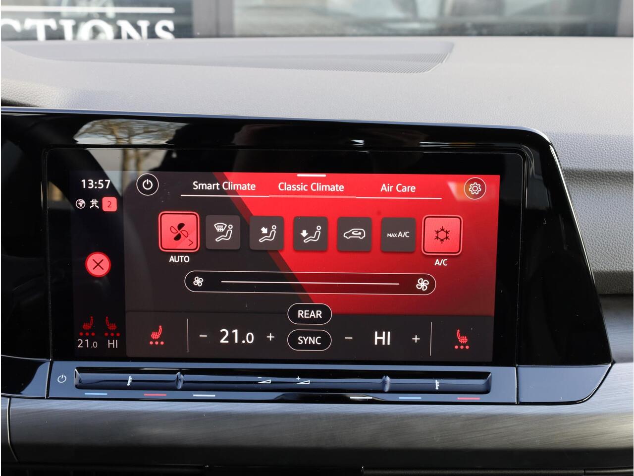 Volkswagen GOLF 1.4 eHybrid PHEV 204PK | Adaptive Cruise | Memory | Carplay/Android | Stoel&Stuurverwarming |