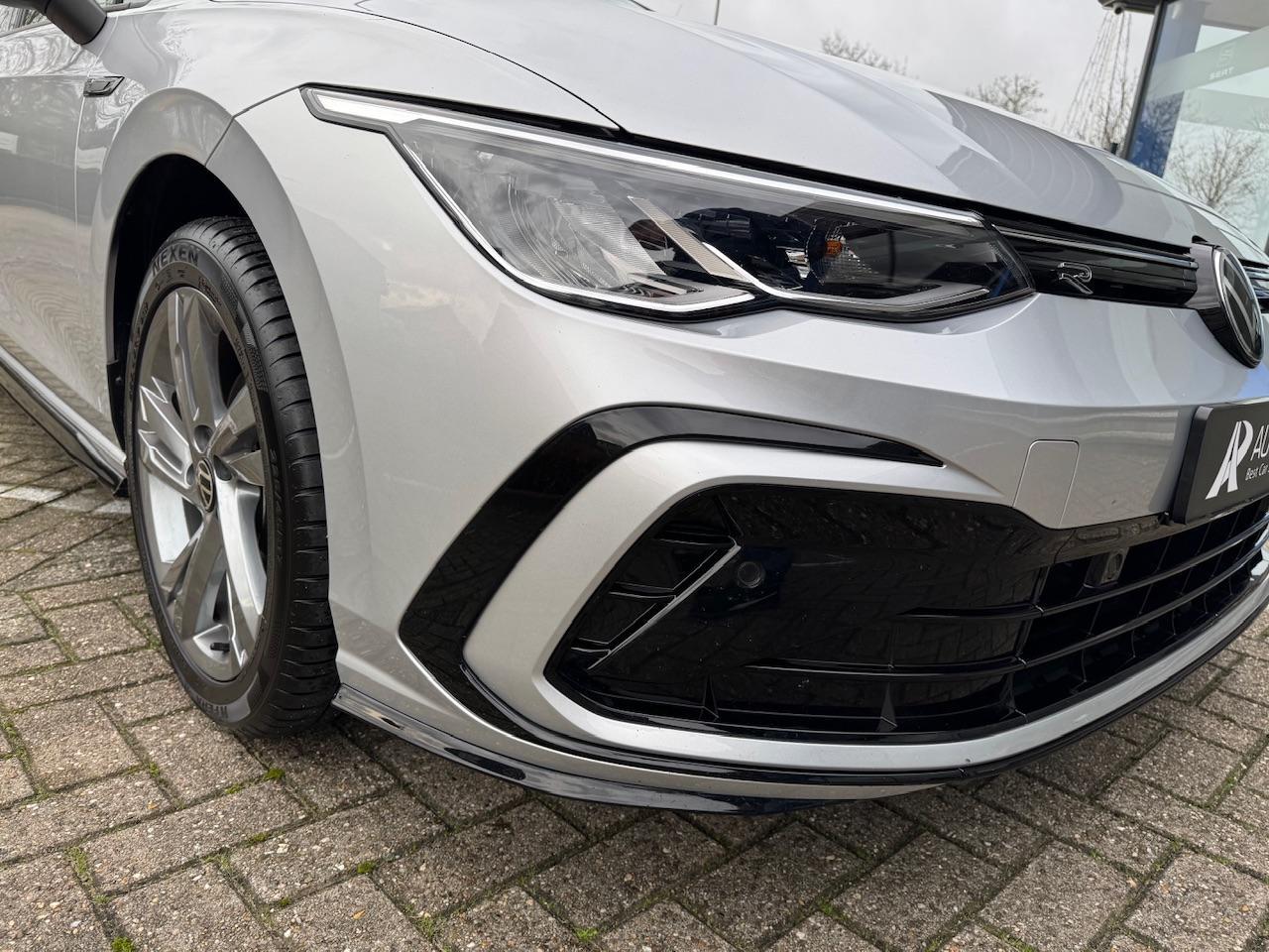 Volkswagen GOLF 1.5 eTSI R-Line 150pk | DSG | 17"LMV | ACC | LED | Camera | 1e Eig. | Mooi!