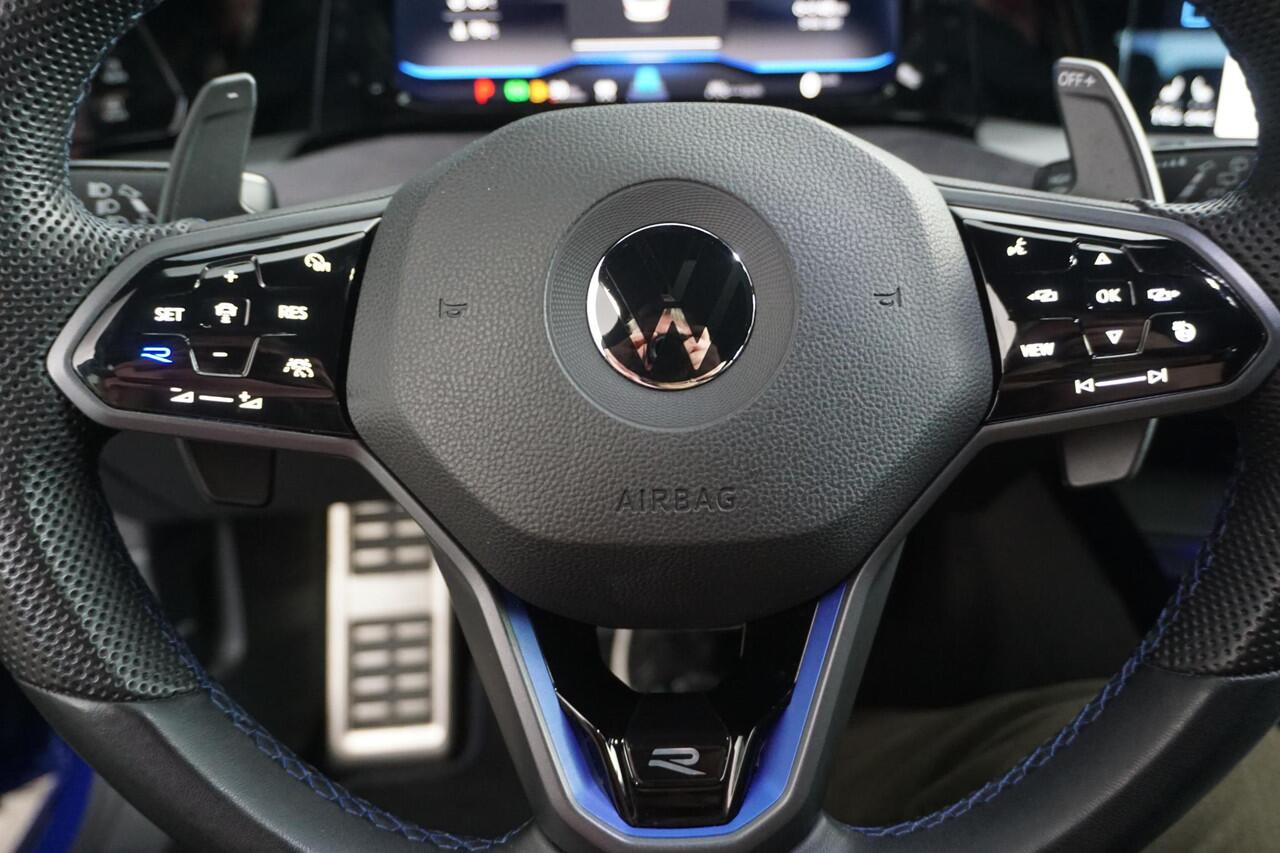 Volkswagen GOLF 2.0 TSI R 4Motion | Performance Pack | PANO | Trekhaak