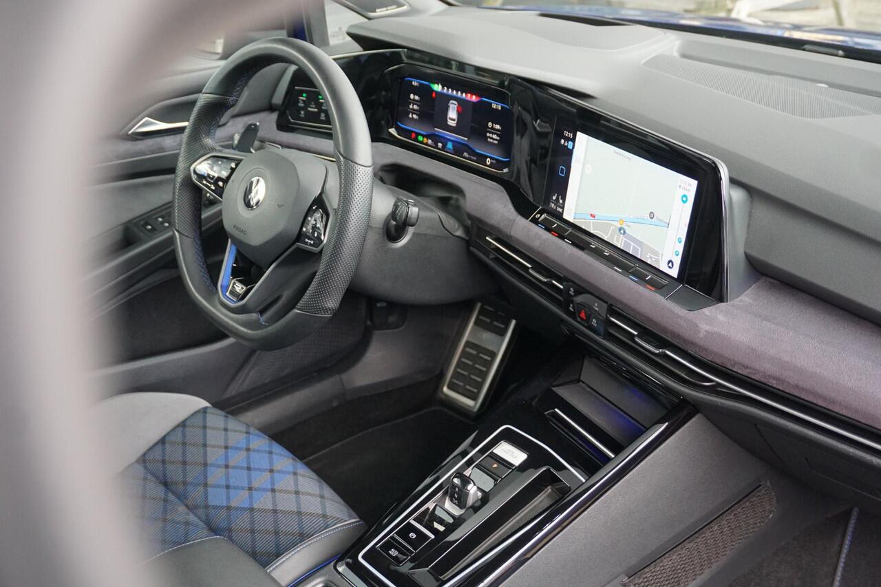 Volkswagen GOLF 2.0 TSI R 4Motion | Performance Pack | PANO | Trekhaak