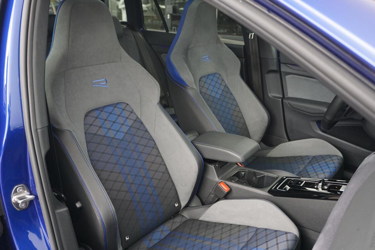 Volkswagen GOLF 2.0 TSI R 4Motion | Performance Pack | PANO | Trekhaak