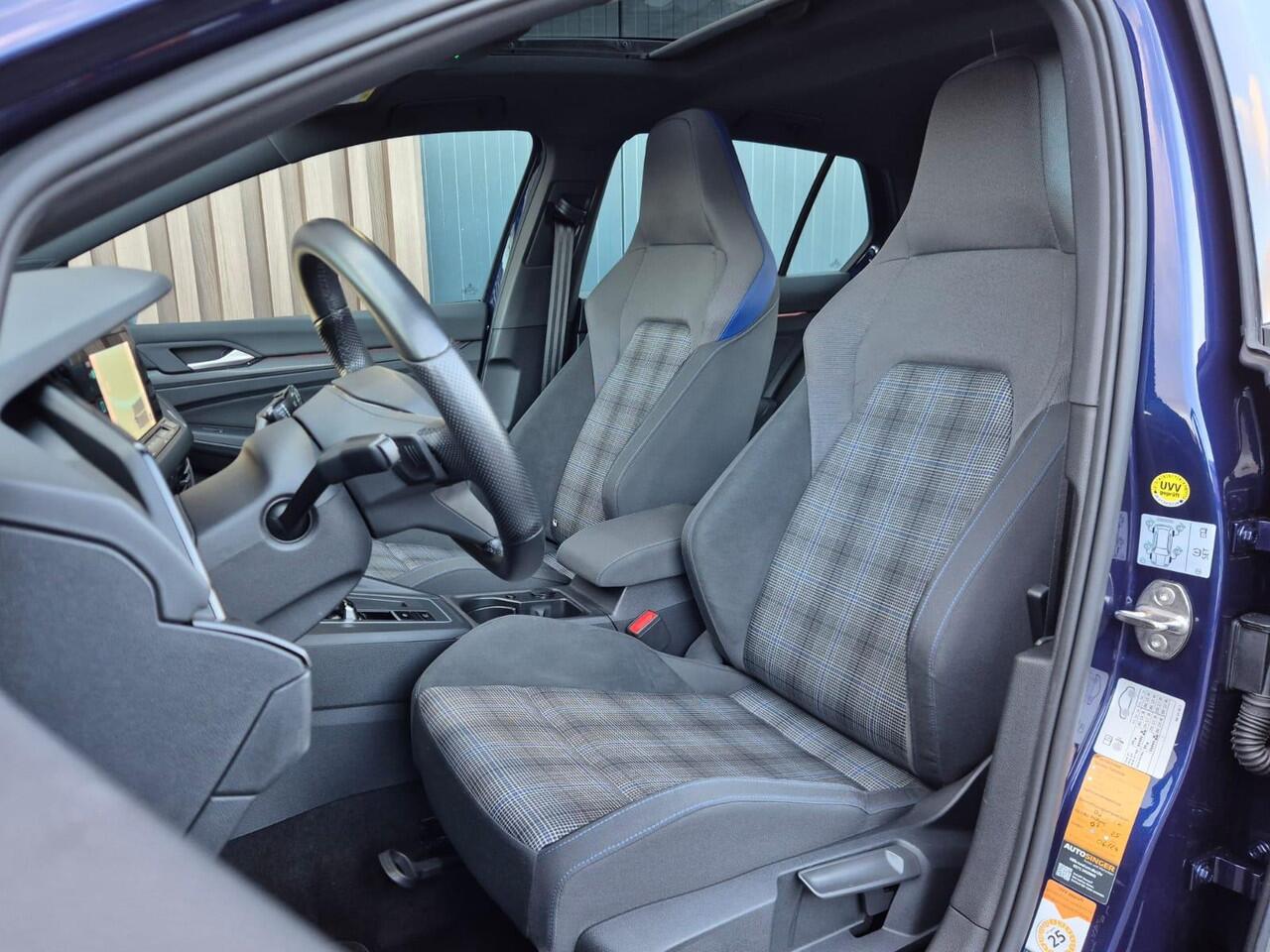 Volkswagen GOLF 1.4 eHybrid GTE 245pk | BTW | Pano | Trekhaak | LED | Stuur- Stoelverw.