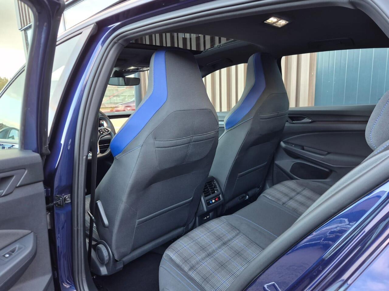 Volkswagen GOLF 1.4 eHybrid GTE 245pk | BTW | Pano | Trekhaak | LED | Stuur- Stoelverw.