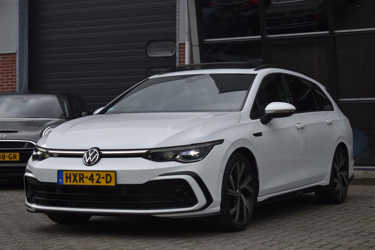 Volkswagen GOLF 1.5 eTSI Variant 3x R Line Pano Keyless Lane Camera Trekhaak