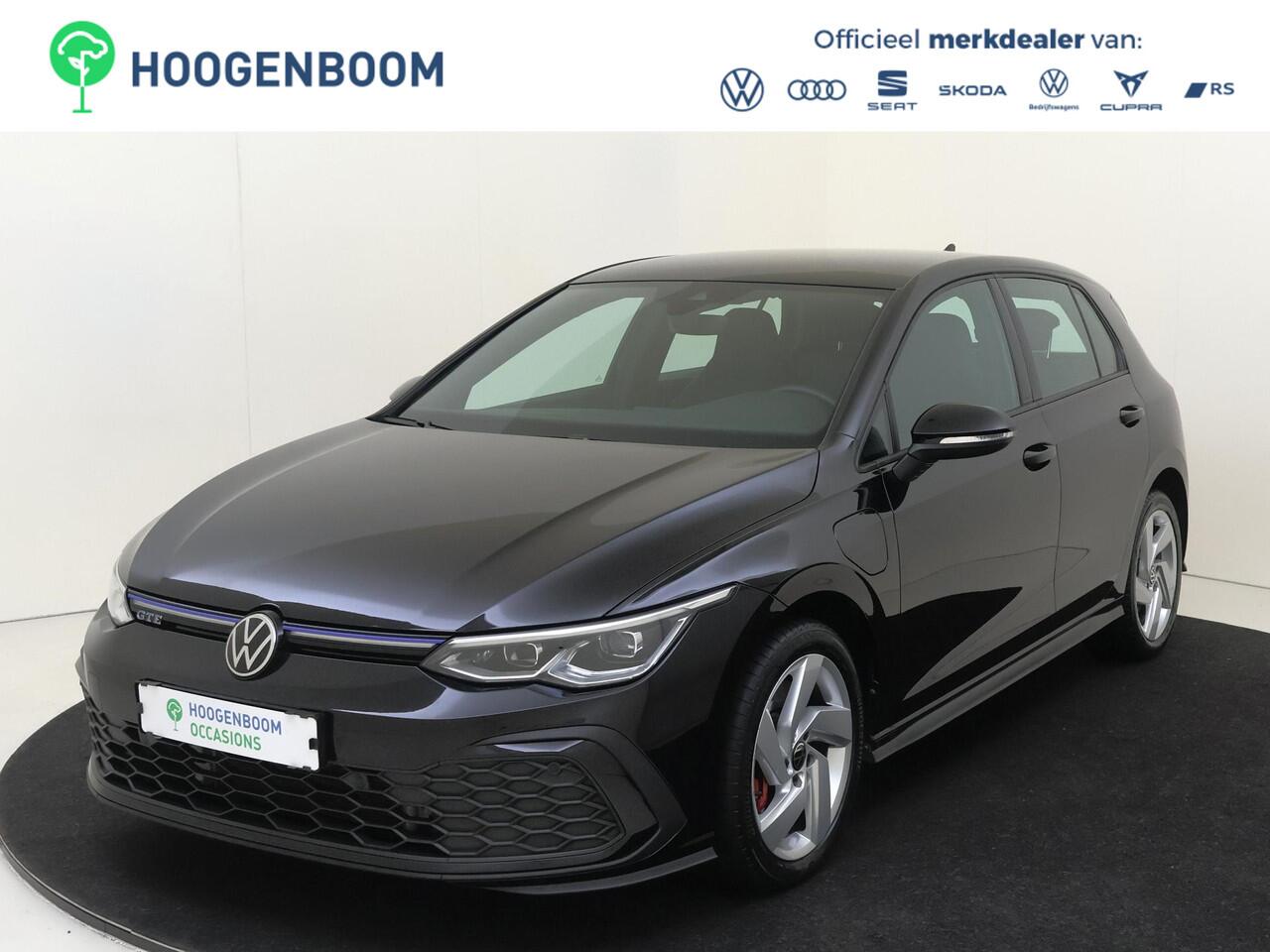 Volkswagen GOLF 1.4 eHybrid GTE | Achteruitrijcamera | 3-zone airco | Adaptieve cruise control | LED Plus verlichting | Stoel- en stuurwielverwarming | CarPlay | Navigatie |