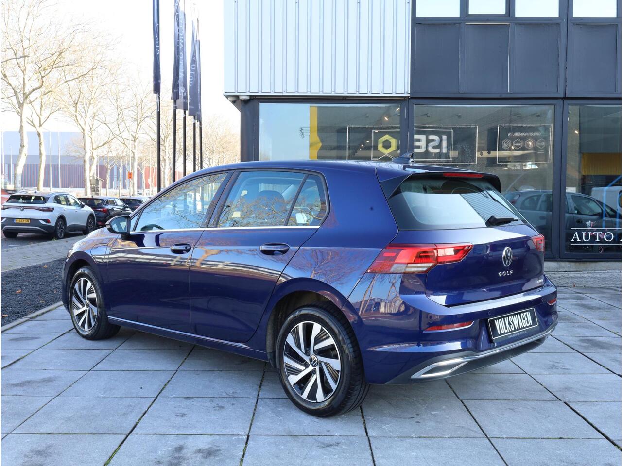 Volkswagen GOLF 1.4 eHybrid PHEV 204PK | Head-up | Camera | Memory | Adaptive Cruise | Stoel&Stuurverwarming | Massage |