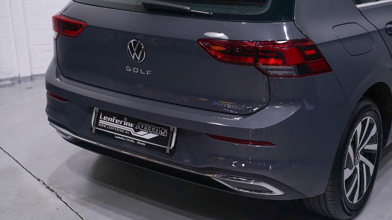 Volkswagen GOLF 1.4 eHybrid Style Navi Sport/comfort stoelen Massage Memory Led koplampen Apple Carplay Camera