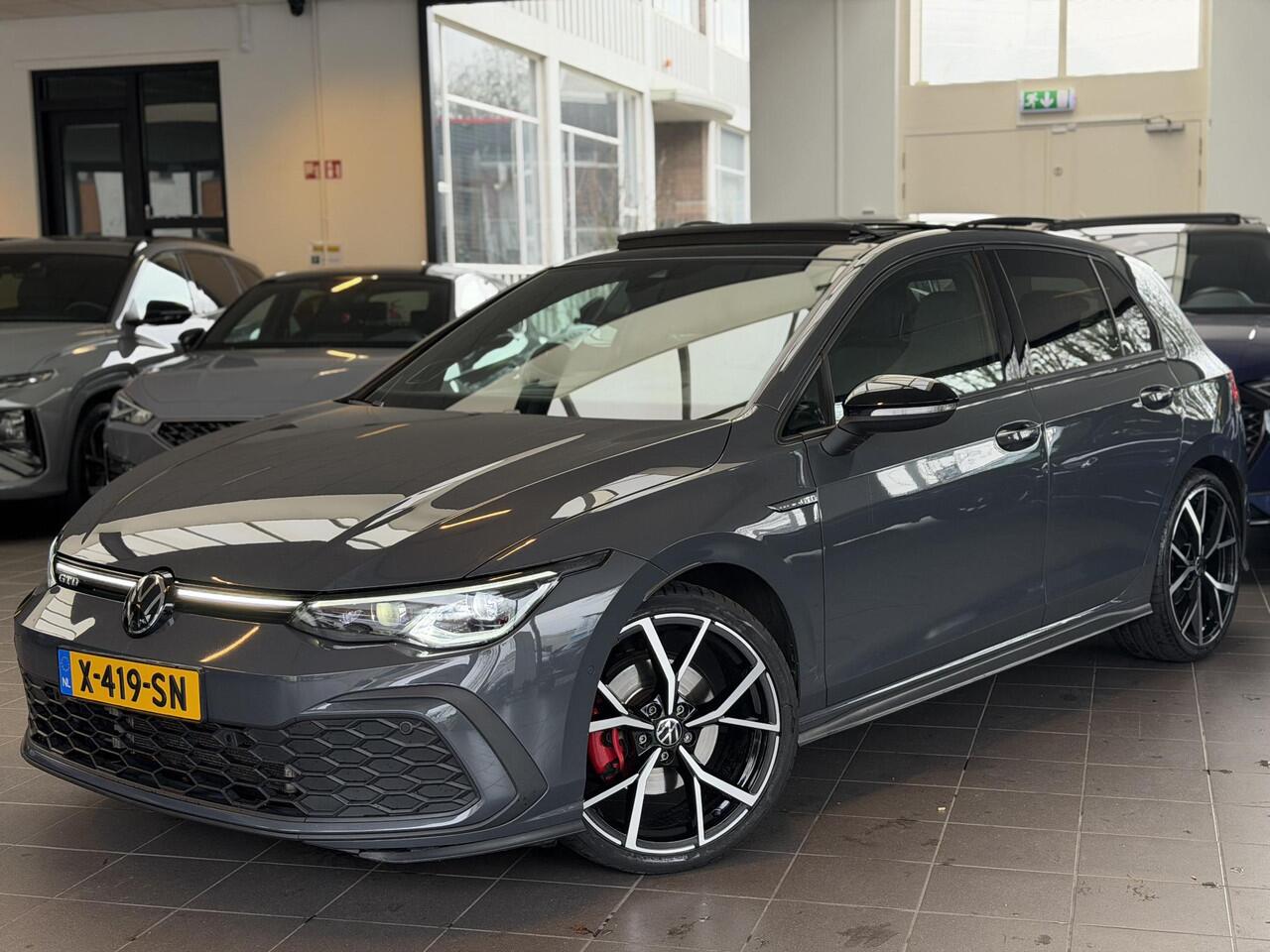 Volkswagen GOLF 2.0 TDI GTD / Leder / Pano / Head-up /