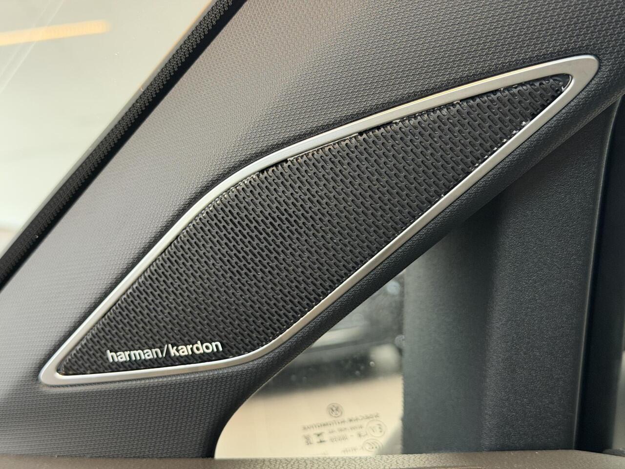 Volkswagen GOLF 2.0 TDI GTD / Leder / Pano / Head-up /