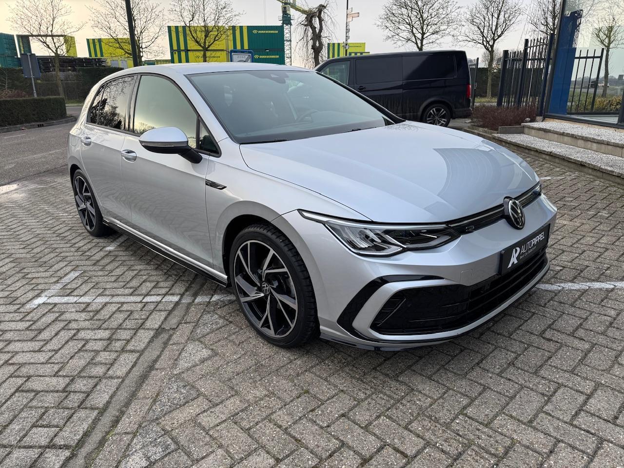 Volkswagen GOLF 1.5 eTSI R-Line 150pk | DSG | 17"LMV | ACC | LED | Camera | 1e Eig. | Mooi!