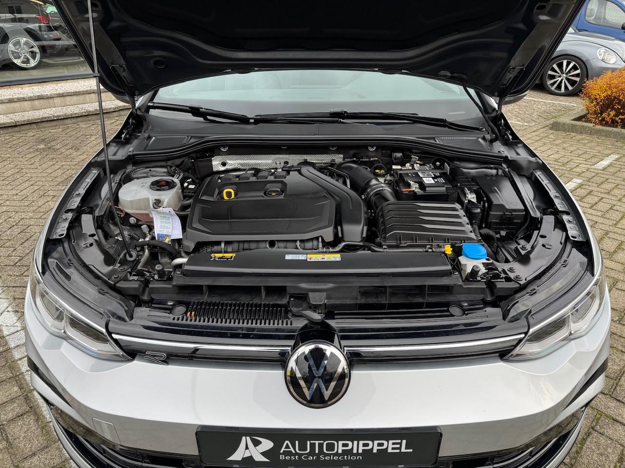 Volkswagen GOLF 1.5 eTSI R-Line 150pk | DSG | 17"LMV | ACC | LED | Camera | 1e Eig. | Mooi!