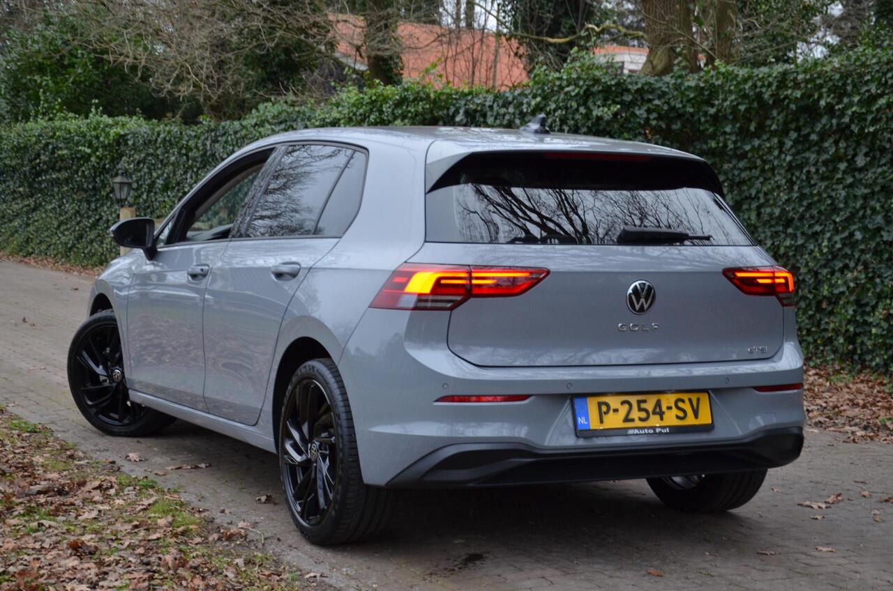 Volkswagen GOLF 1.0 eTSI Life Automaat/Navi/Pdc/Ecc/Panoramadak/Apple Carplay/Android Auto/Cr-Controle/Privacy-Glass/18-Inch-Lmv/virtueel dashboard