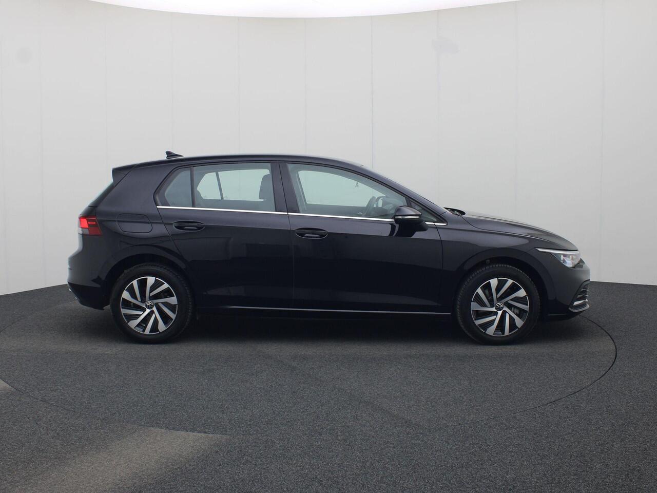 Volkswagen GOLF 1.4eHybrid 150kW/204PK Style DSG · Camera + Parkeersensoren · Navigatie · Massagefunctie · Apple/Android