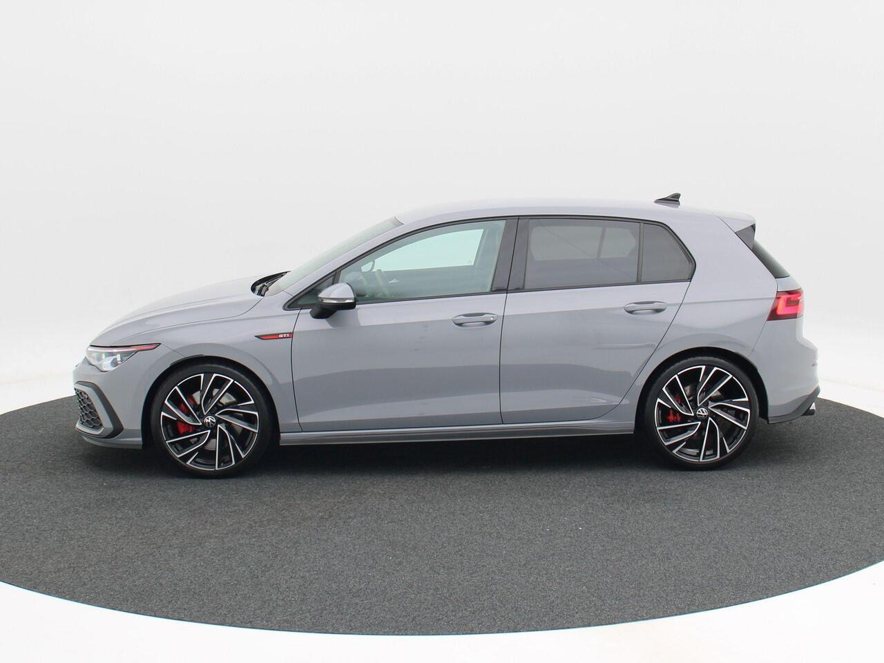 Volkswagen GOLF 2.0 TSi GTi 245 Pk Automaat | Harman Kardon | Virtual Cockpit | Adaptive Cruise | Achteruitrijcamera | Stoel- en Stuurverwarming| LED | 19 Inch | 53.366 Km