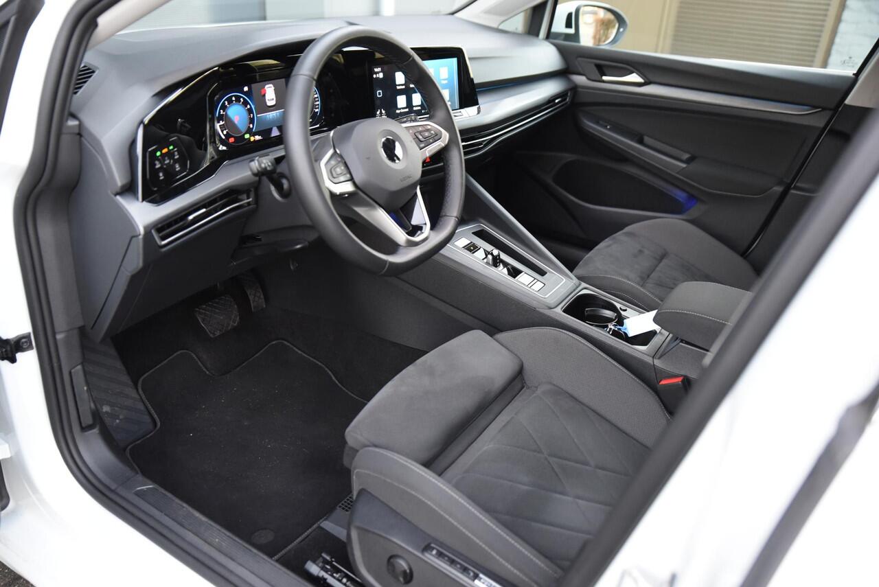 Volkswagen GOLF 1.5 eTSI Style 150PK