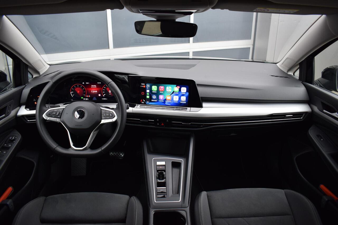 Volkswagen GOLF Variant 1.0 eTSI Life Business | Stuur- en Stoelverw. | Sportstoelen | LED | Massage